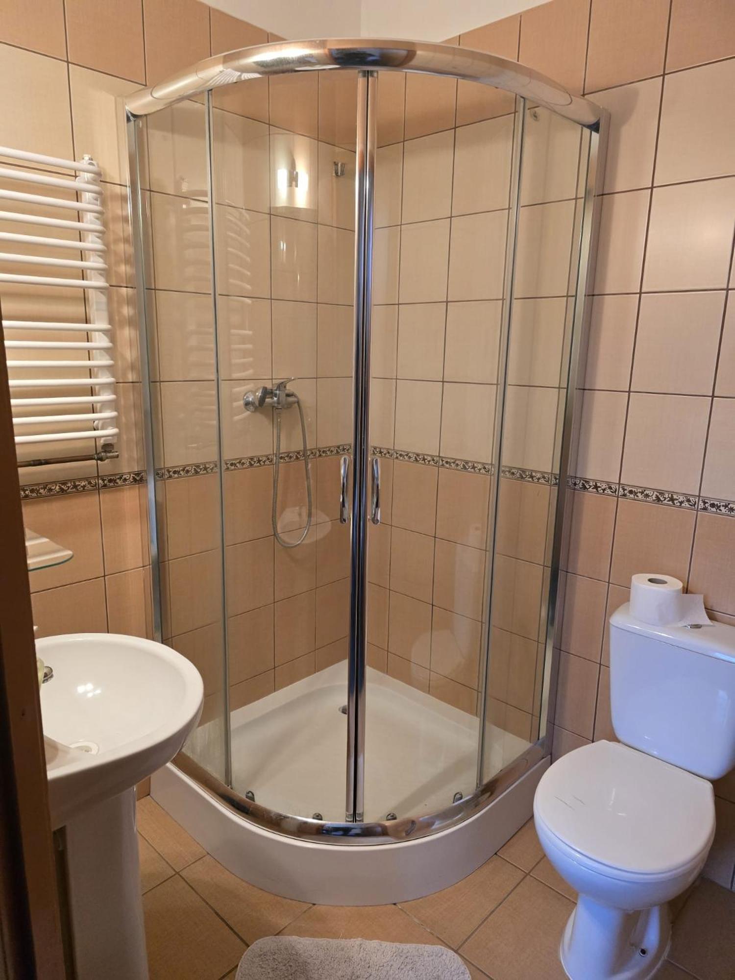 Pensjonat Feliksow Wiskitki Exteriér fotografie
