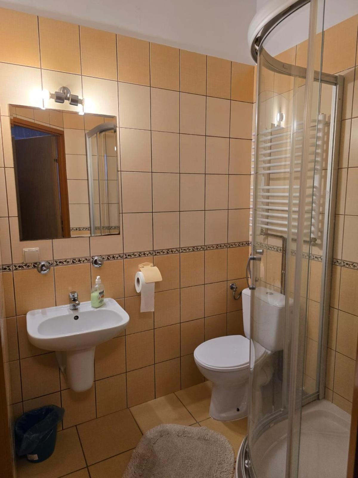 Pensjonat Feliksow Wiskitki Exteriér fotografie